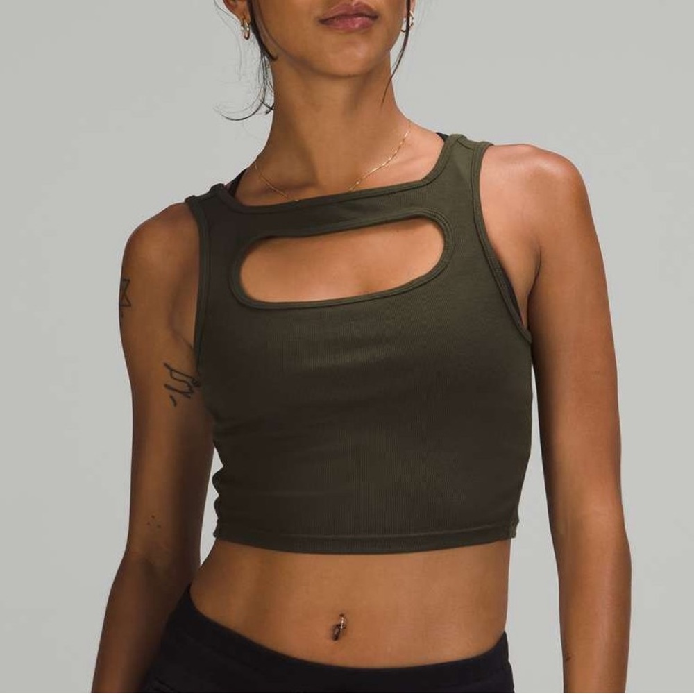 Lululemon LA Front Cut-Out Crop Tank Size 4